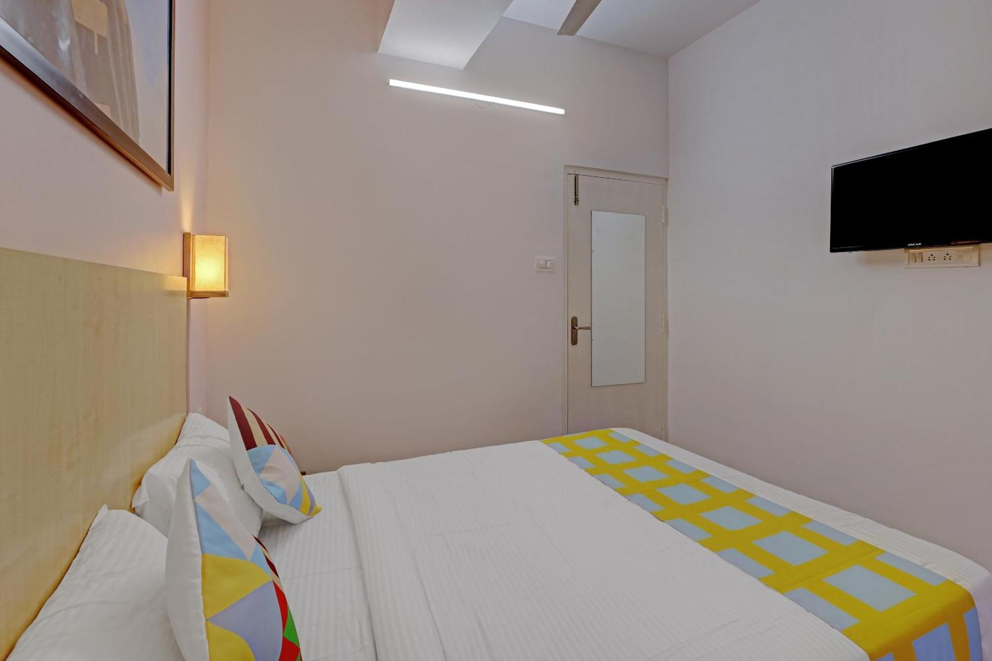 Hotel O Home Compact Studio Kr Puram Near Phoenix Marketcity バンガロール エクステリア 写真